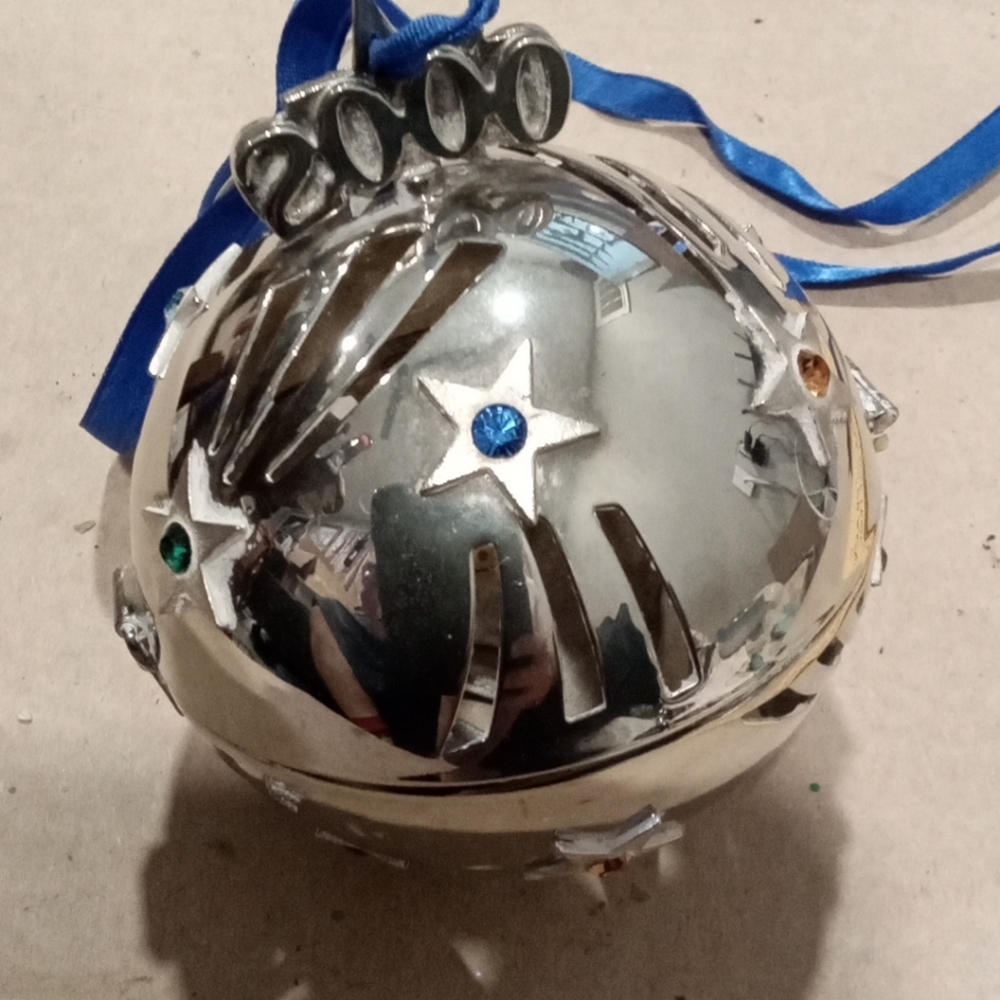 Vintage Lenox Silverplate 2000 Shooting Stars Ornament Semi Precious Stones Open